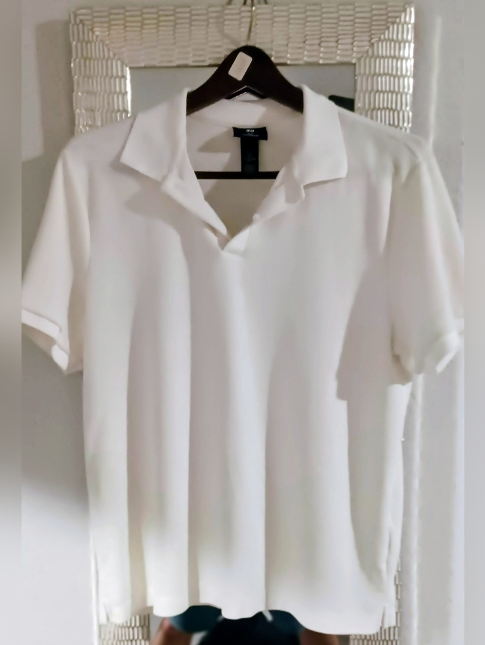 H&M Men's White Polo Shirt Slim Short Sleeve Collared Large Size